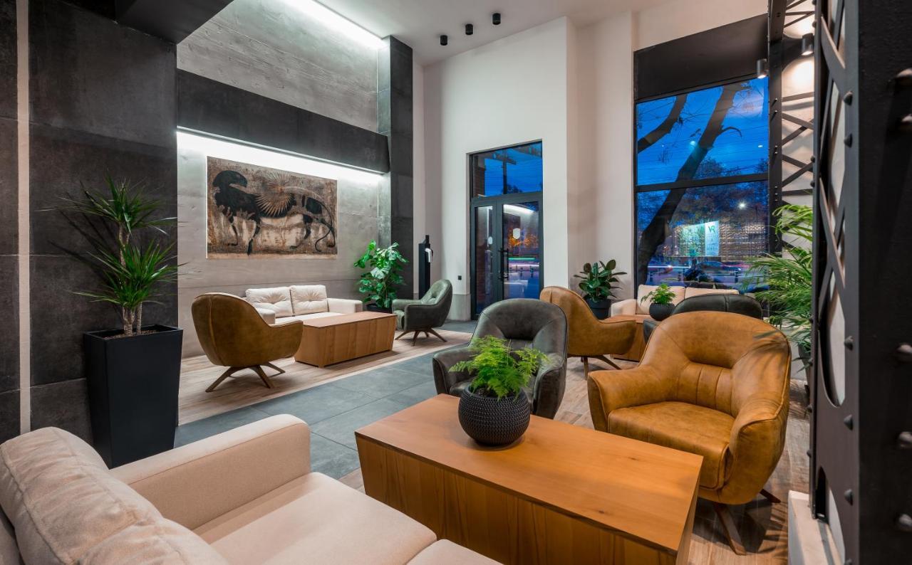 Bridge Hotel Тбилиси Экстерьер фото