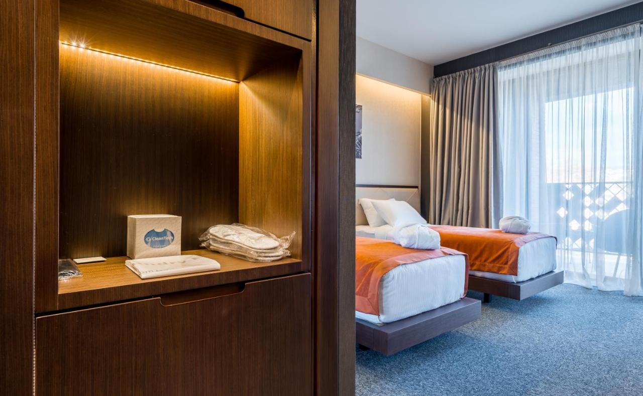 Bridge Hotel Тбилиси Экстерьер фото